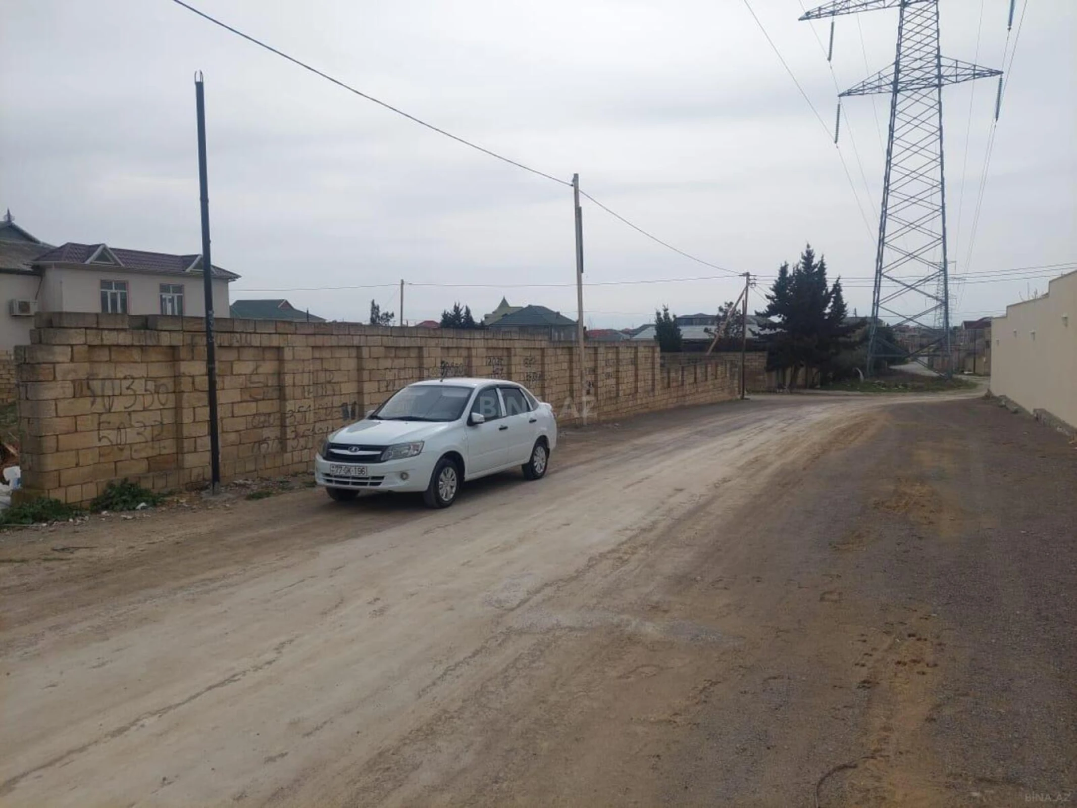 Satılır torpaq sahəsi 10 m²