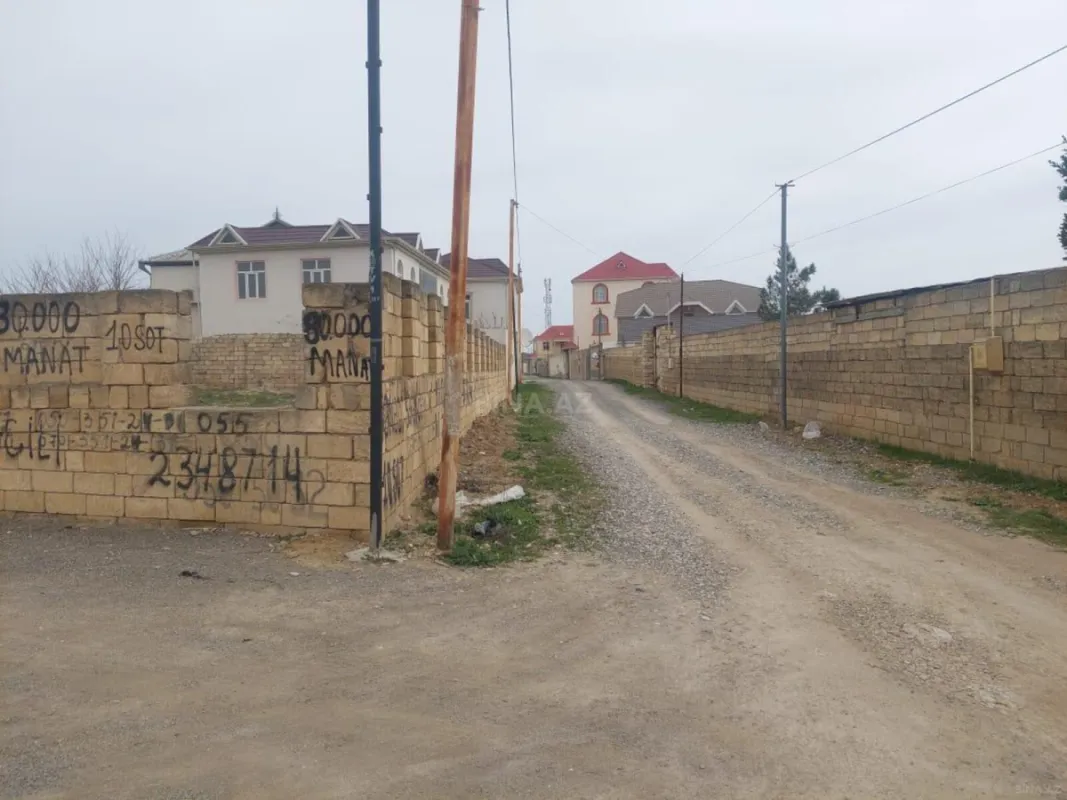 Satılır torpaq sahəsi 10 m²