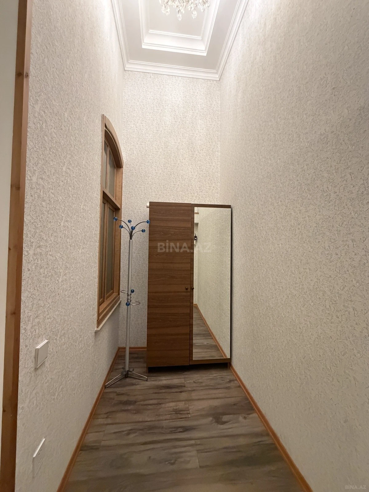 Satılır 3 otaqlı mənzil 110 m²