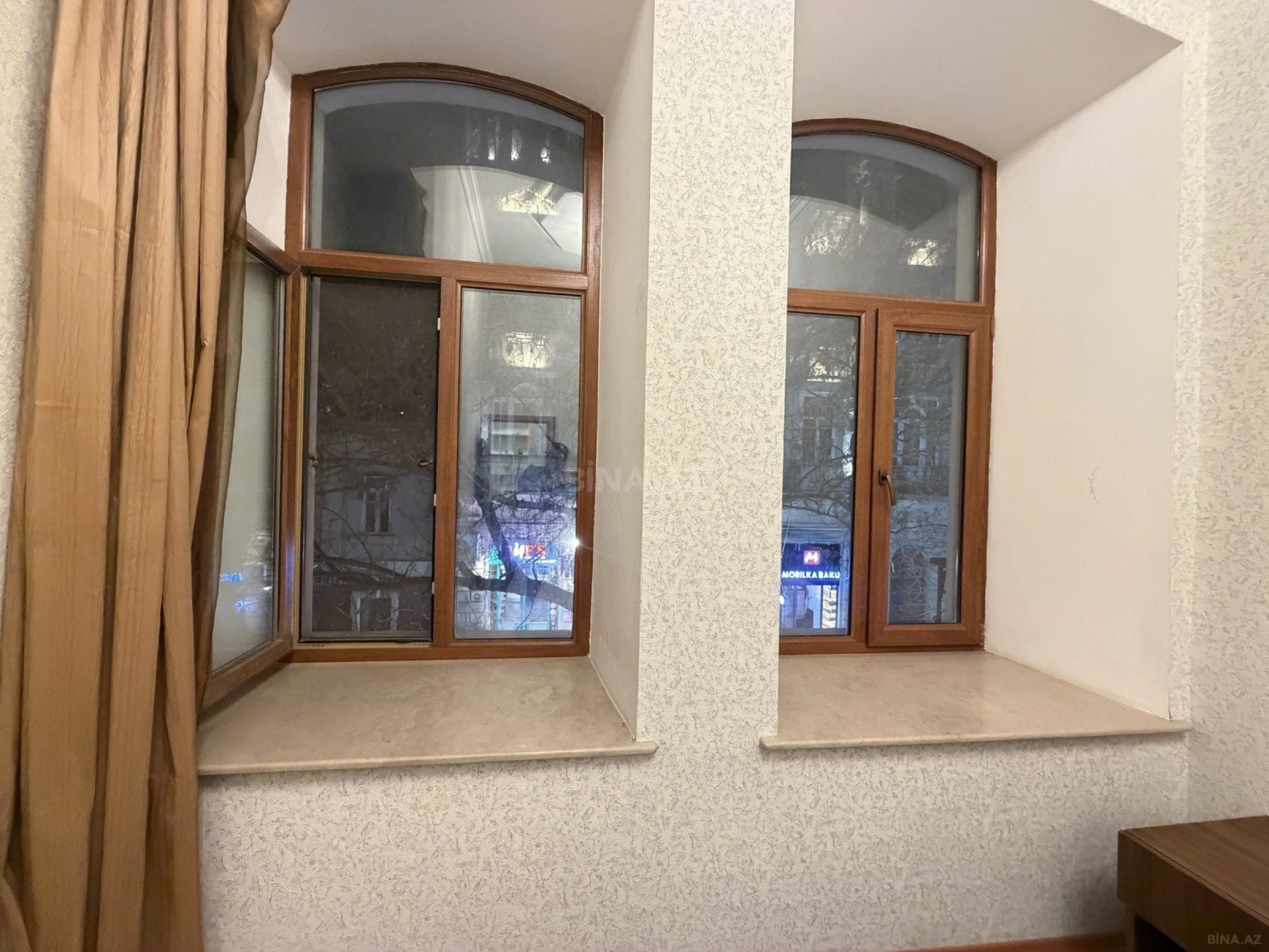 Satılır 3 otaqlı mənzil 110 m²