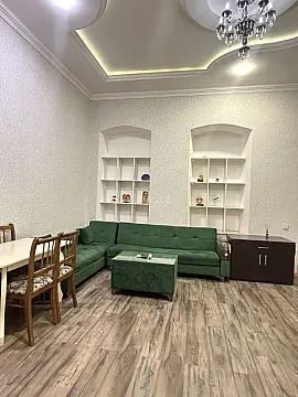Satılır 3 otaqlı mənzil 110 m²
