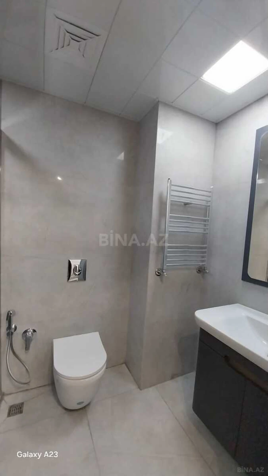 Satılır 2 otaqlı mənzil 55 m²