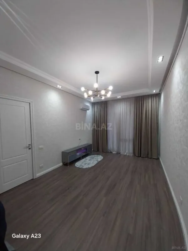 Satılır 2 otaqlı mənzil 55 m²