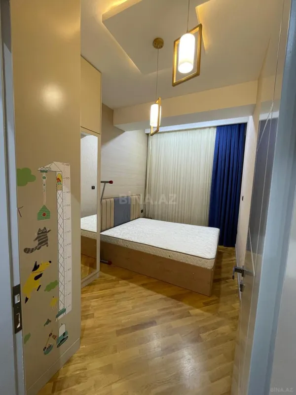 Kirayə verilir 2 otaqlı mənzil 65 m²