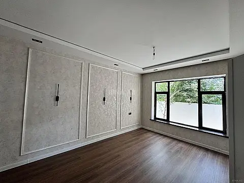 Satılır 6 otaqlı həyət evi 200 m²