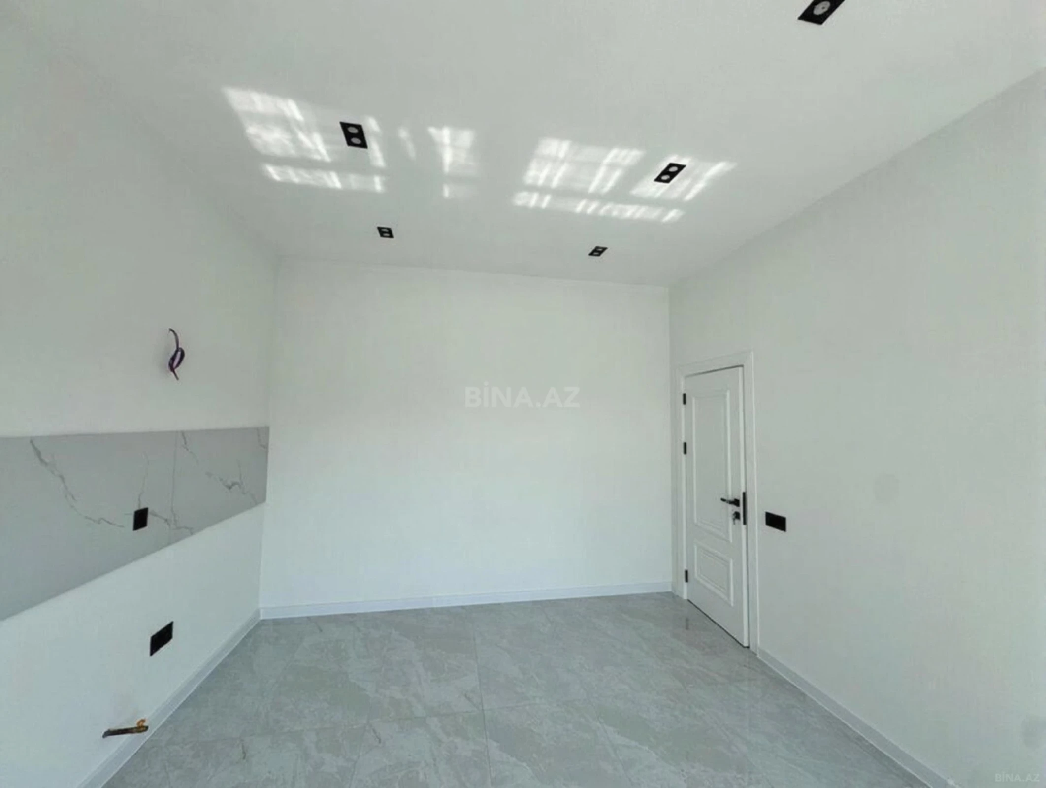 Satılır 6 otaqlı həyət evi 200 m²