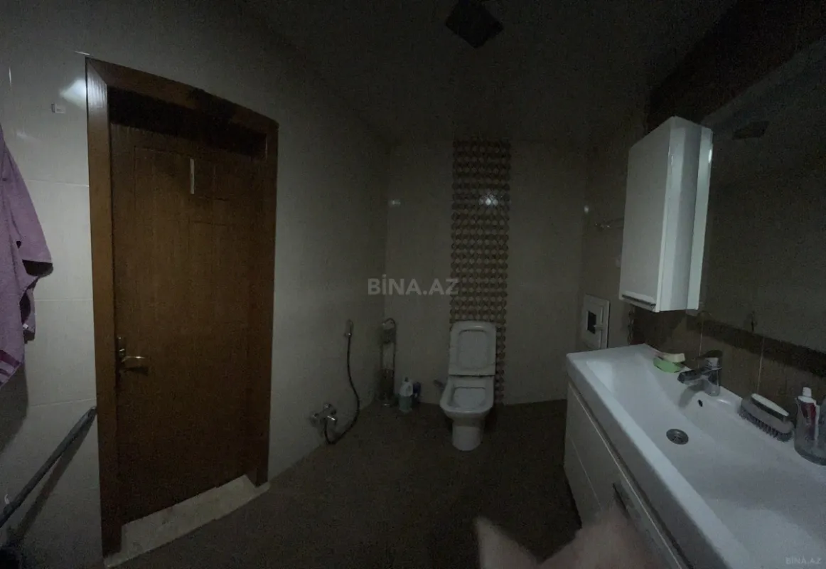 Kirayə verilir 2 otaqlı mənzil 85 m²