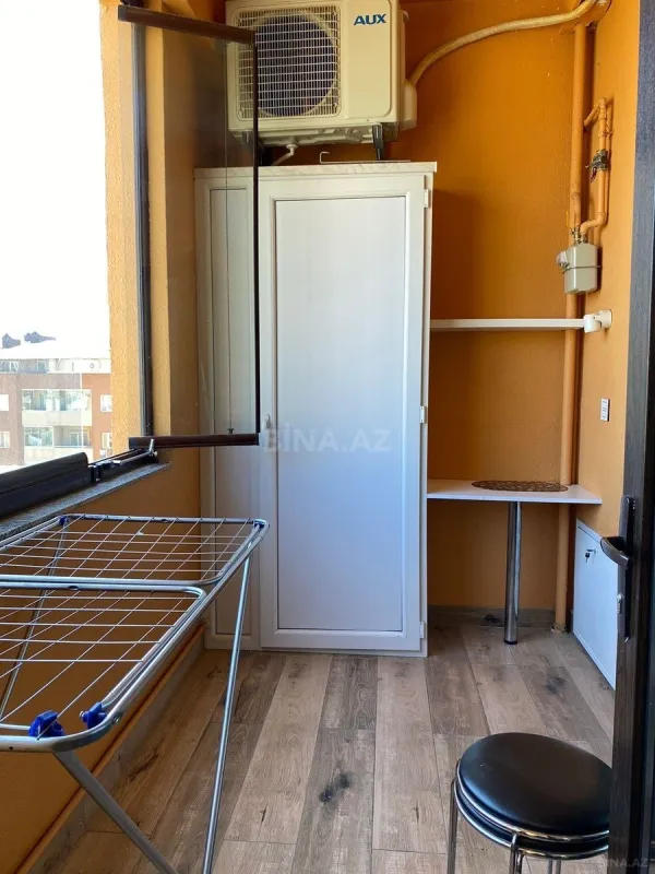 Kirayə verilir 2 otaqlı mənzil 60 m²