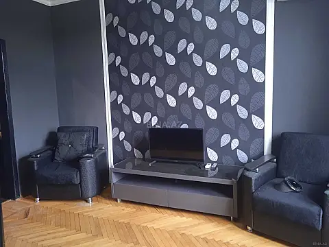 Kirayə verilir 2 otaqlı mənzil 35 m² — Bakı, Nərimanov 2 otaq 35.00 m²