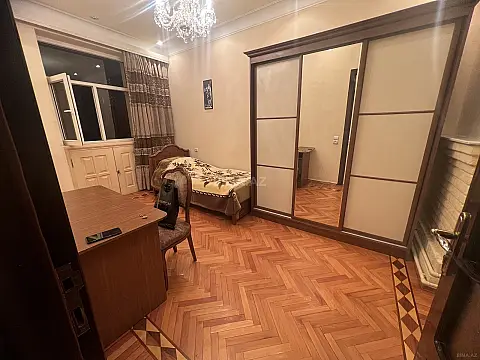 Kirayə verilir 3 otaqlı mənzil 85 m²