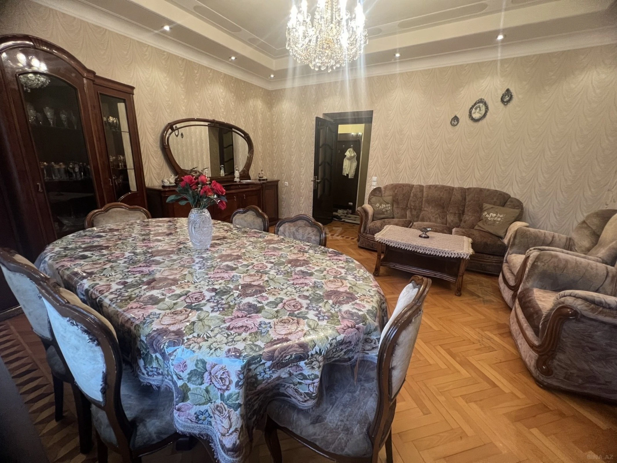 Kirayə verilir 3 otaqlı mənzil 85 m²