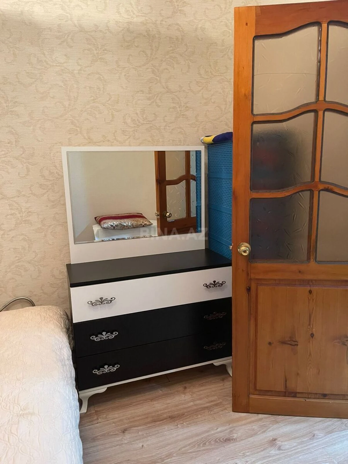 Satılır 2 otaqlı mənzil 60 m²