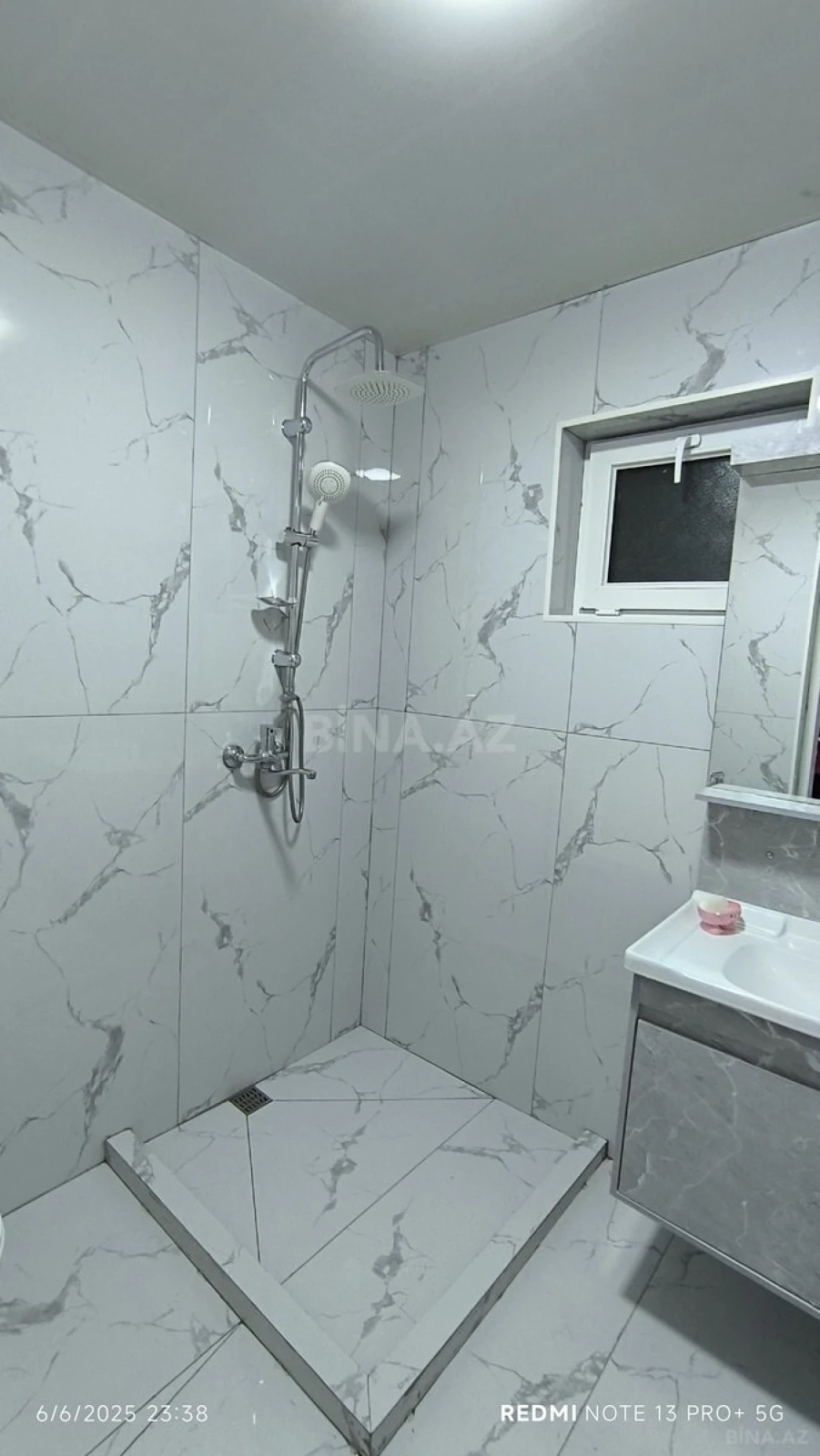 Kirayə verilir 4 otaqlı həyət evi 130 m²