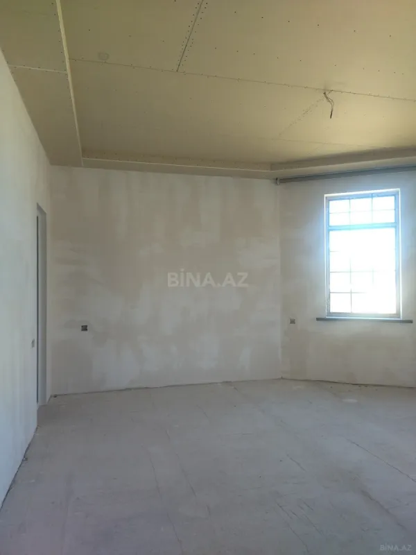 Satılır 6 otaqlı həyət evi 300 m²