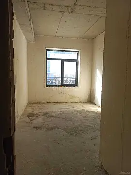 Satılır 5 otaqlı mənzil 178 m²