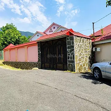 Satılır 3 otaqlı həyət evi 80 m² — Qəbələ 3 otaq 80.00 m²