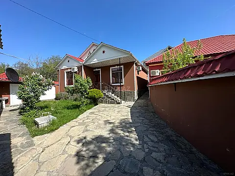 Satılır 3 otaqlı həyət evi 80 m²