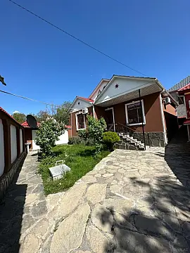 Satılır 3 otaqlı həyət evi 80 m²