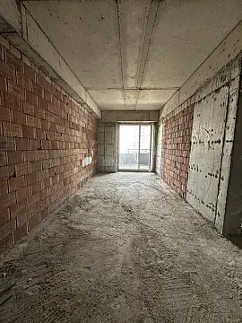 Satılır 2 otaqlı mənzil 91 m²