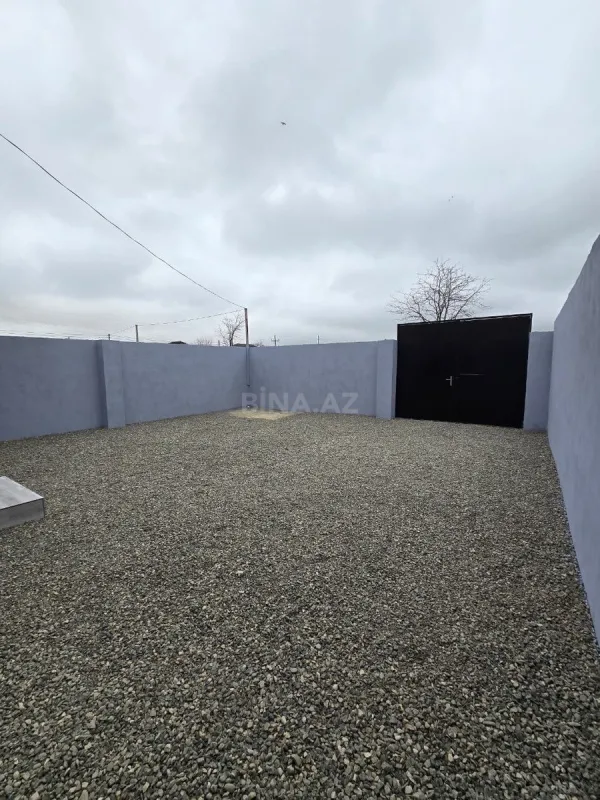 Satılır 3 otaqlı həyət evi 100 m²