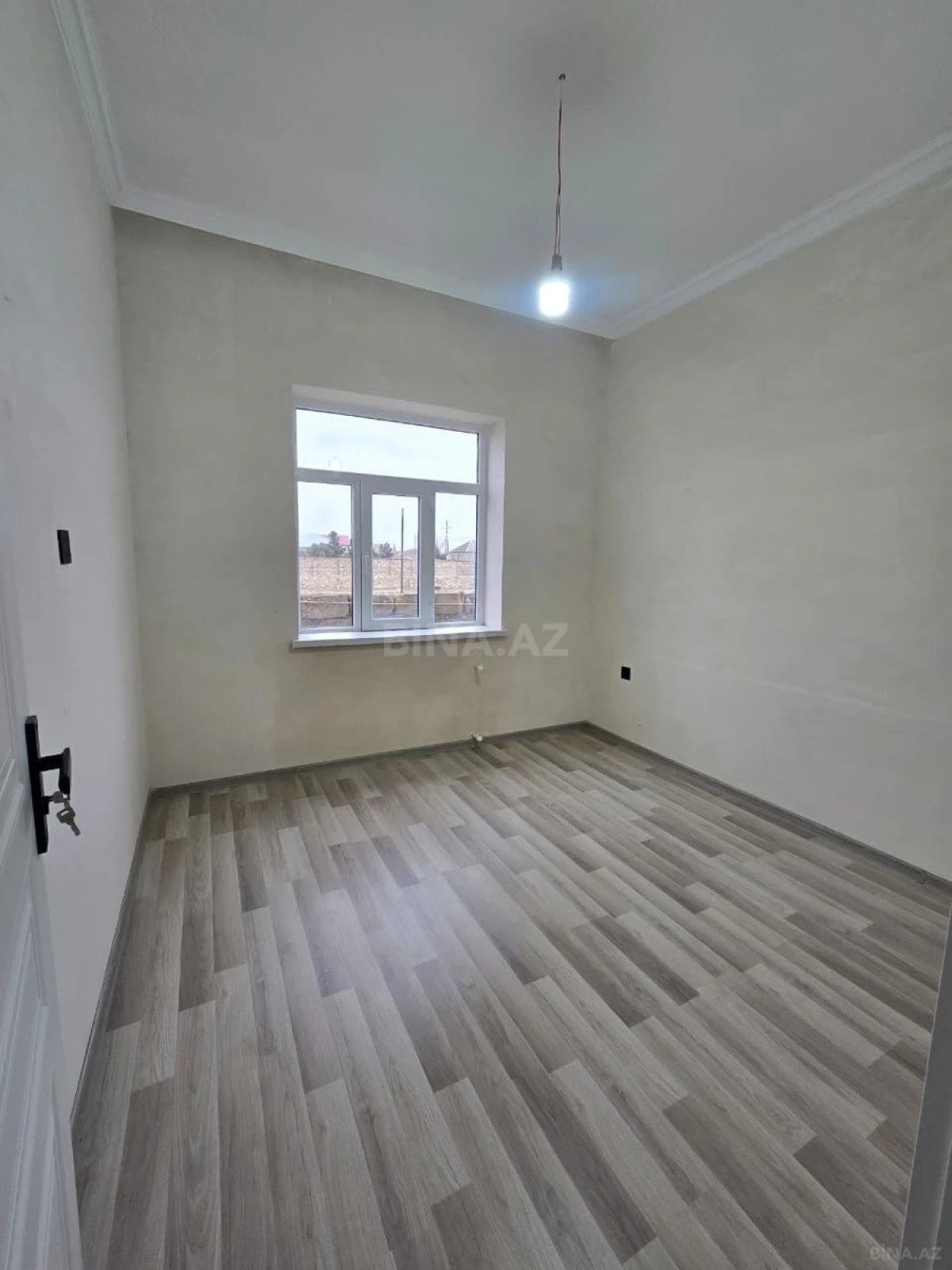 Satılır 3 otaqlı həyət evi 100 m²
