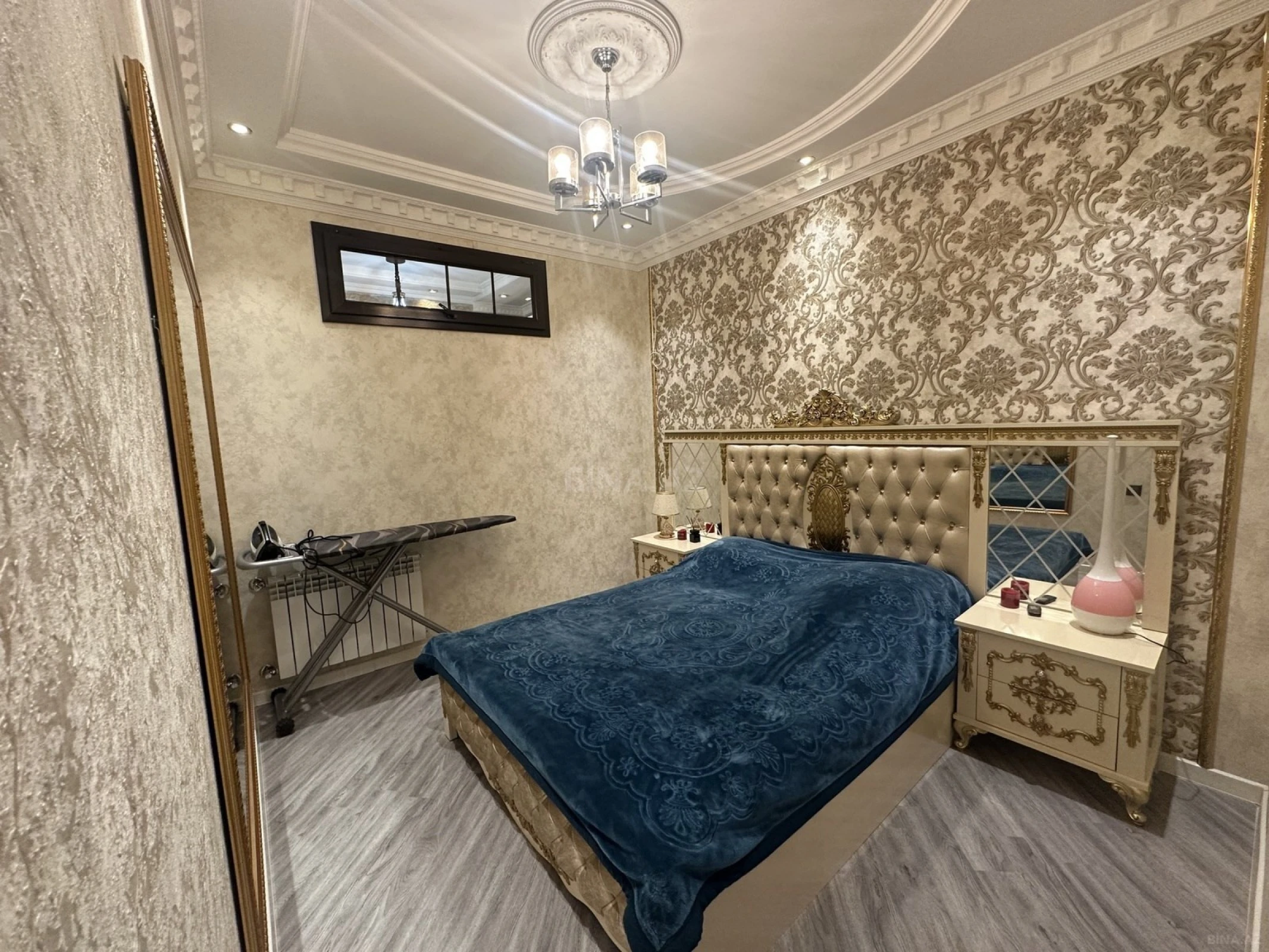 Satılır 2 otaqlı mənzil 74 m²