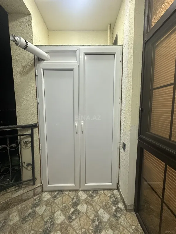 Satılır 2 otaqlı mənzil 74 m²