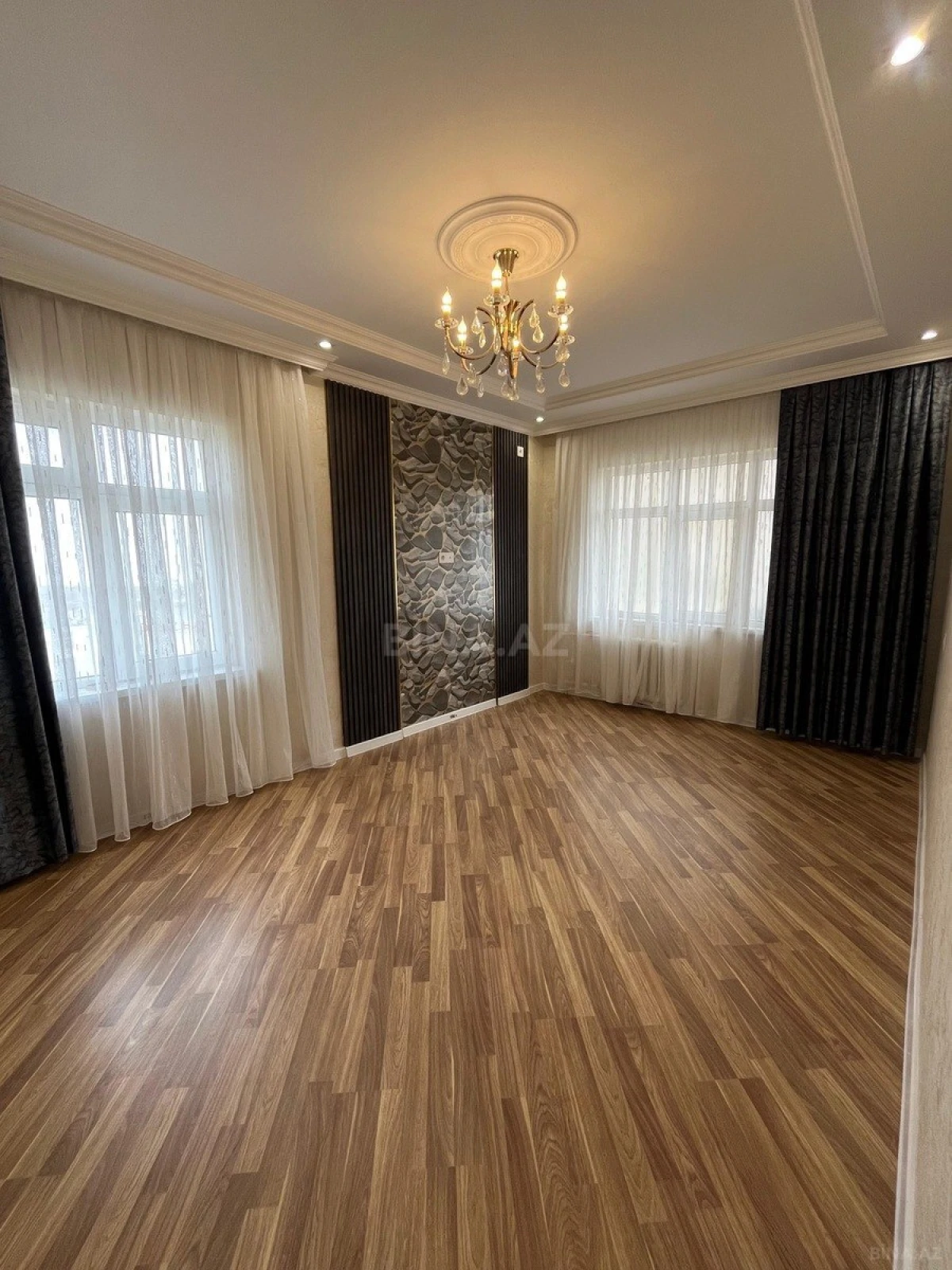 Satılır 1 otaqlı mənzil 41 m²