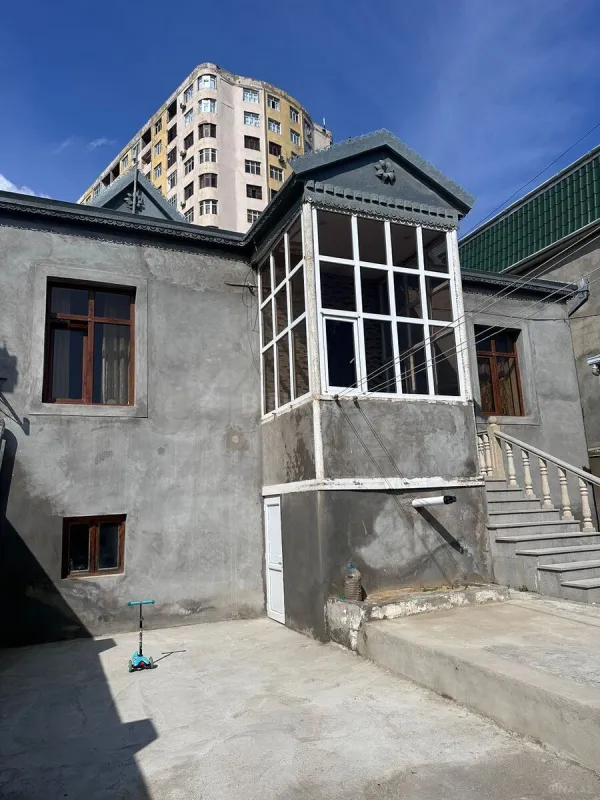 Satılır 4 otaqlı həyət evi 125 m²