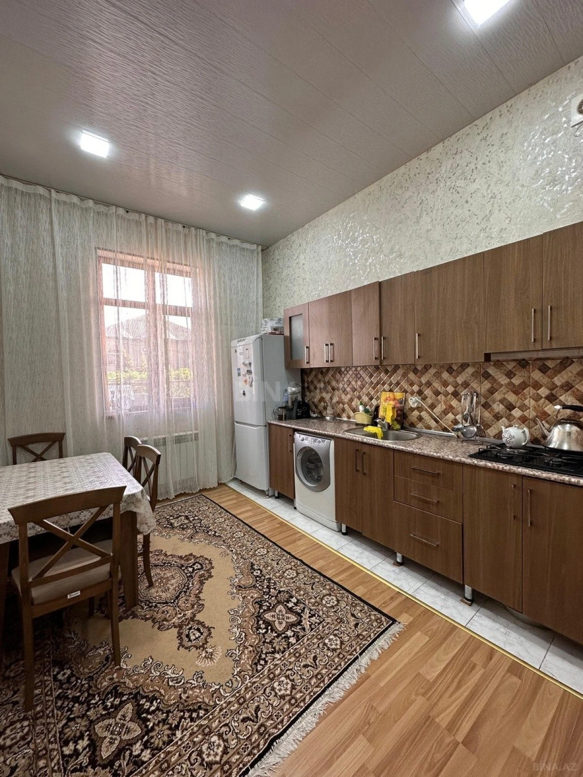 Satılır 4 otaqlı həyət evi 125 m²