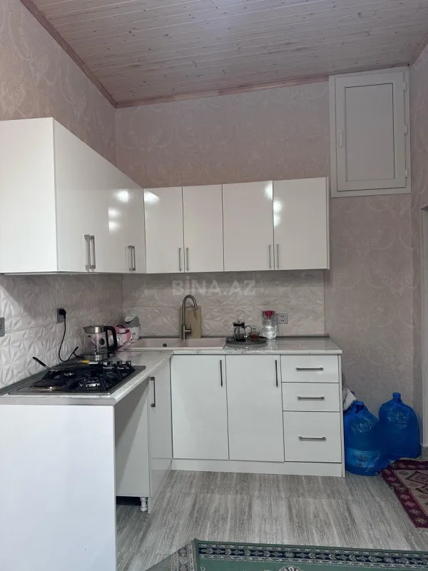 Satılır 4 otaqlı həyət evi 125 m²