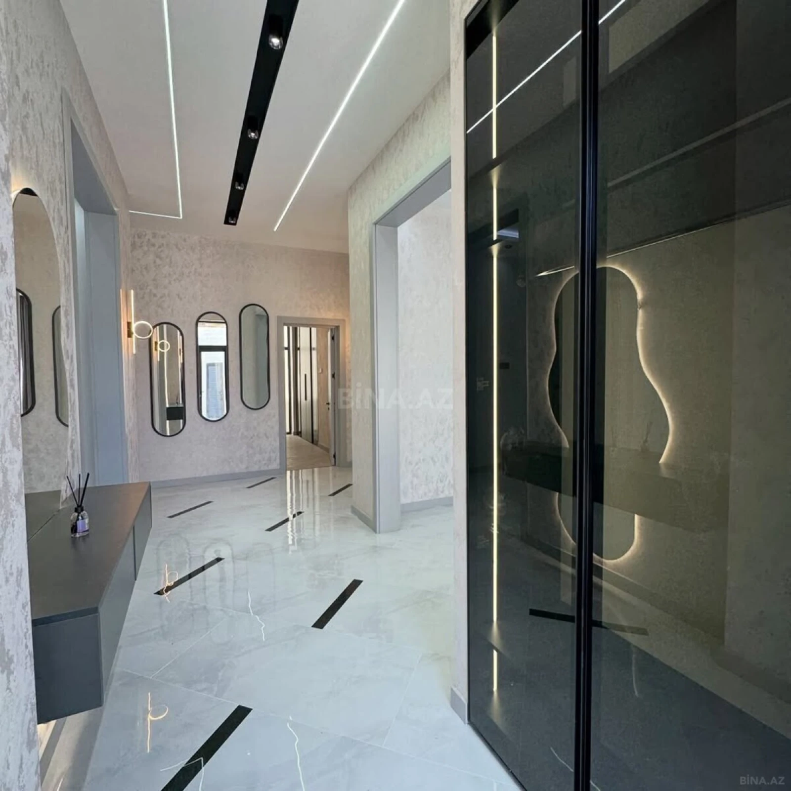 Satılır 4 otaqlı həyət evi 170 m²