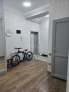Satılır 3 otaqlı mənzil 102 m² — Bakı, Həzi Aslanov qəs. 3 otaq 102.00 m²