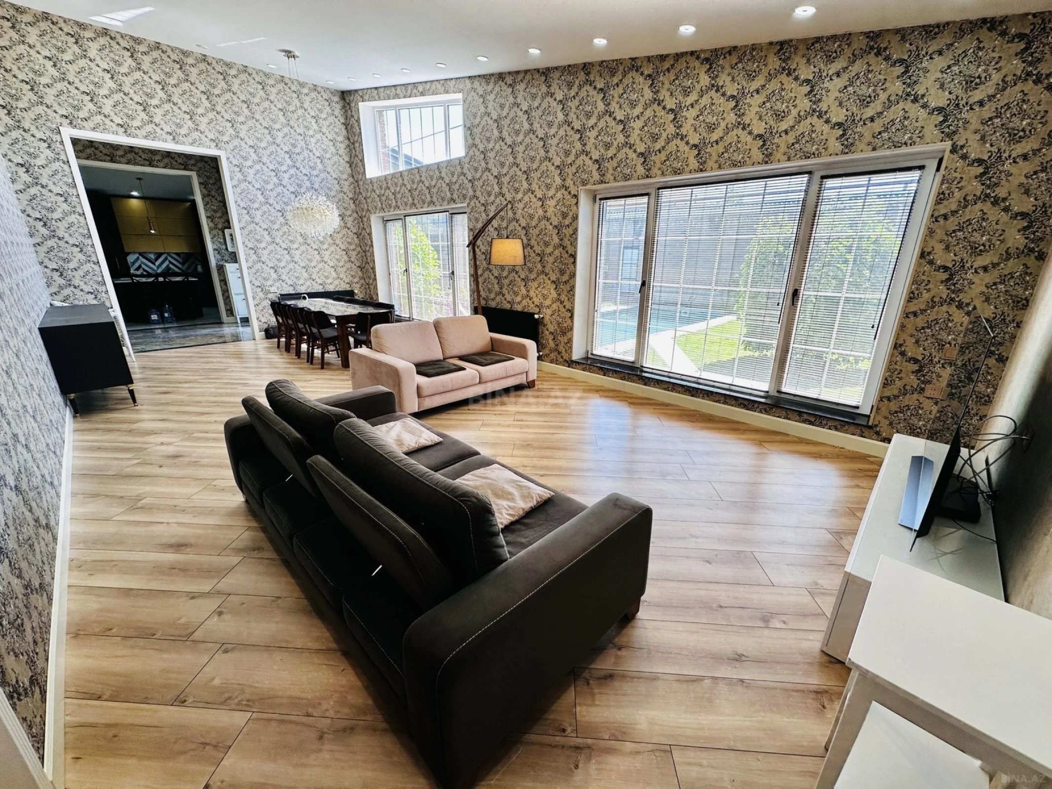 Satılır 4 otaqlı həyət evi 160 m²