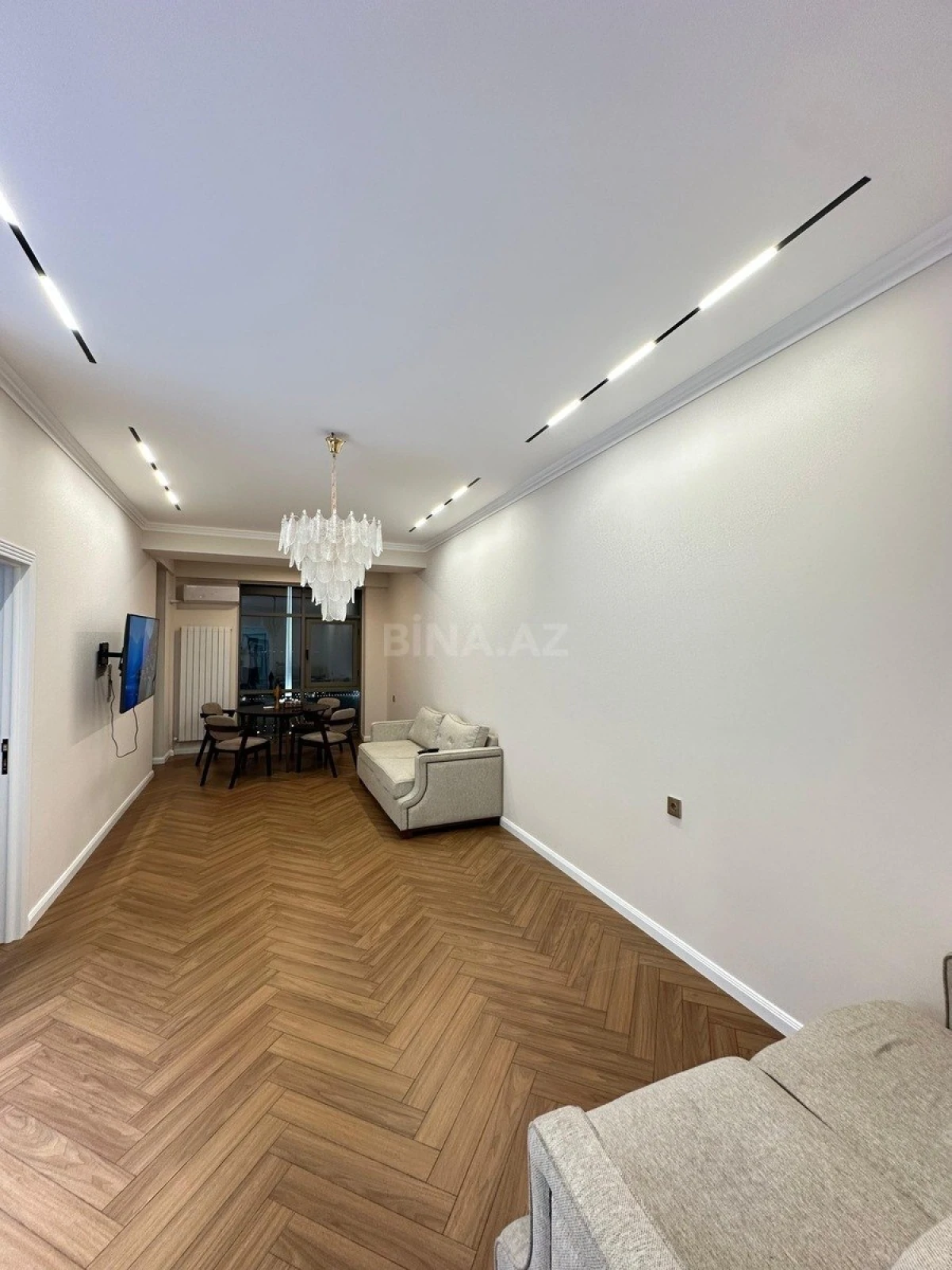 Kirayə verilir 2 otaqlı mənzil 60 m²