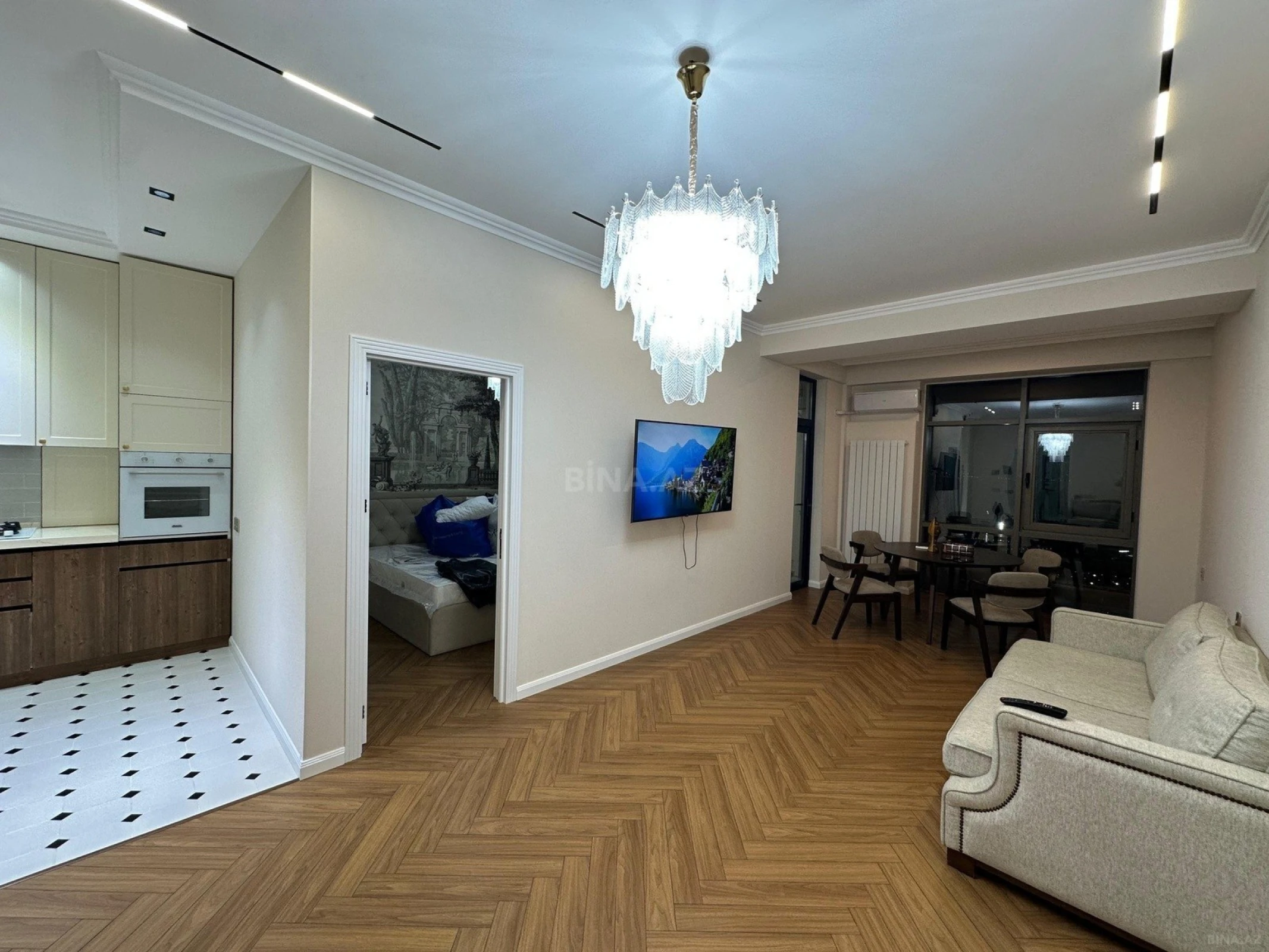 Kirayə verilir 2 otaqlı mənzil 60 m²