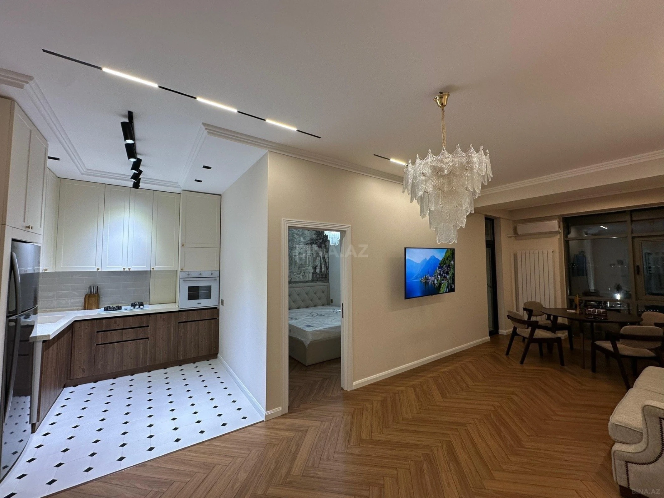 Kirayə verilir 2 otaqlı mənzil 60 m²