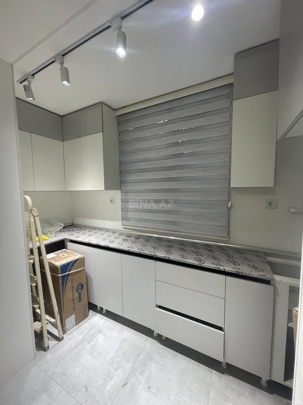 Satılır 2 otaqlı mənzil 50 m²