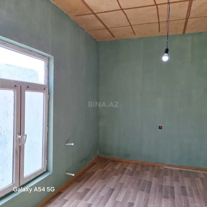 Satılır 2 otaqlı həyət evi 80 m²