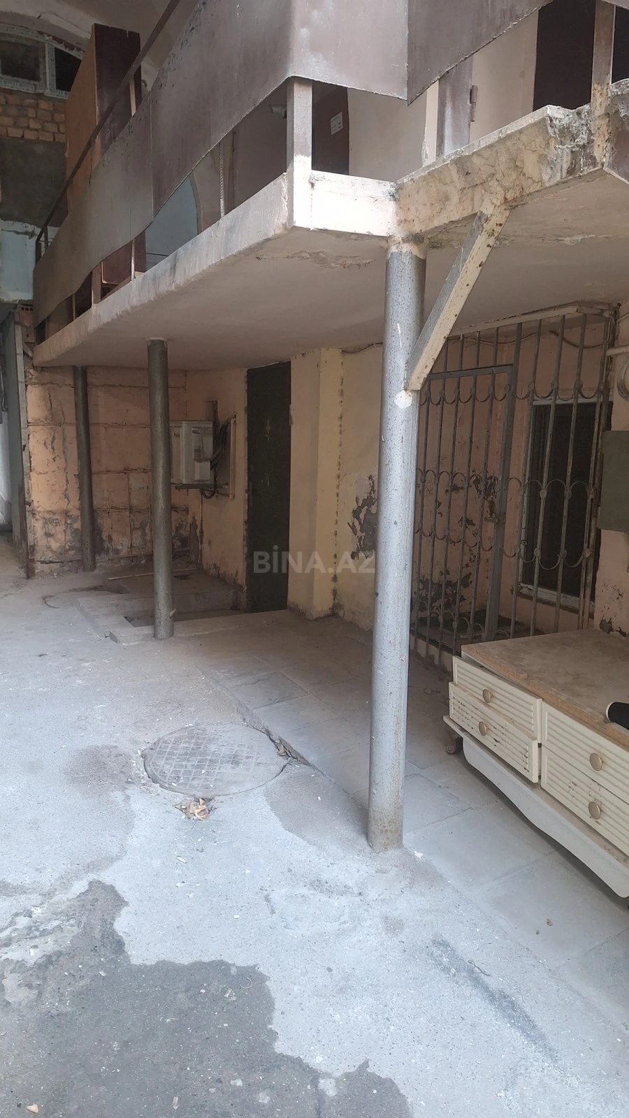 Satılır 2 otaqlı mənzil 55 m²