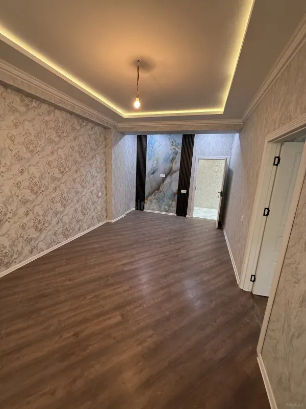 Satılır 2 otaqlı mənzil 61 m²