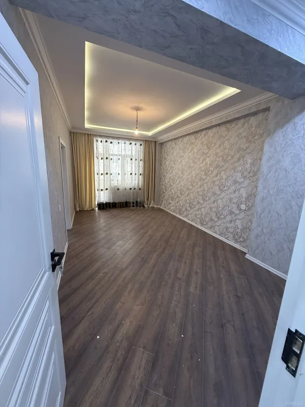 Satılır 2 otaqlı mənzil 61 m²