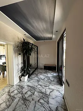 Kirayə verilir 4 otaqlı həyət evi 250 m²