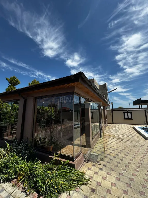 Kirayə verilir 4 otaqlı həyət evi 250 m²