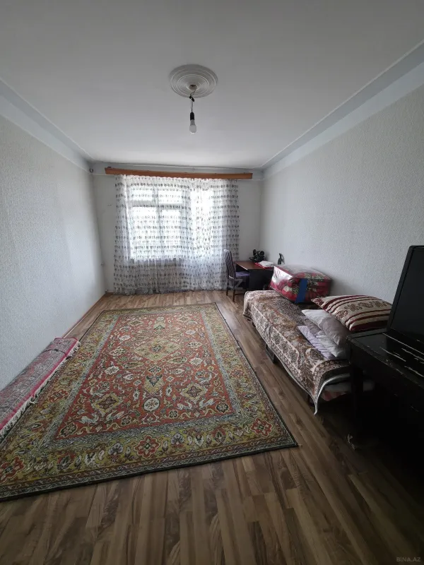 Satılır 3 otaqlı mənzil 67 m²