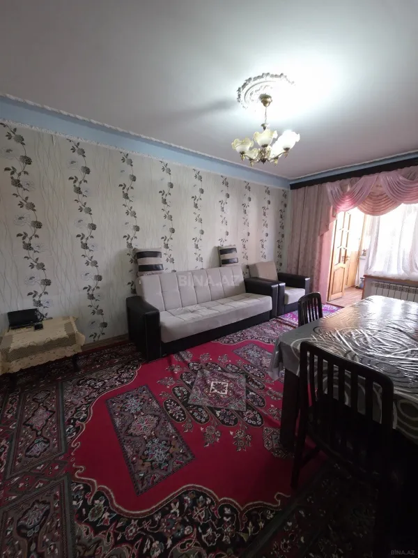 Satılır 3 otaqlı mənzil 67 m²