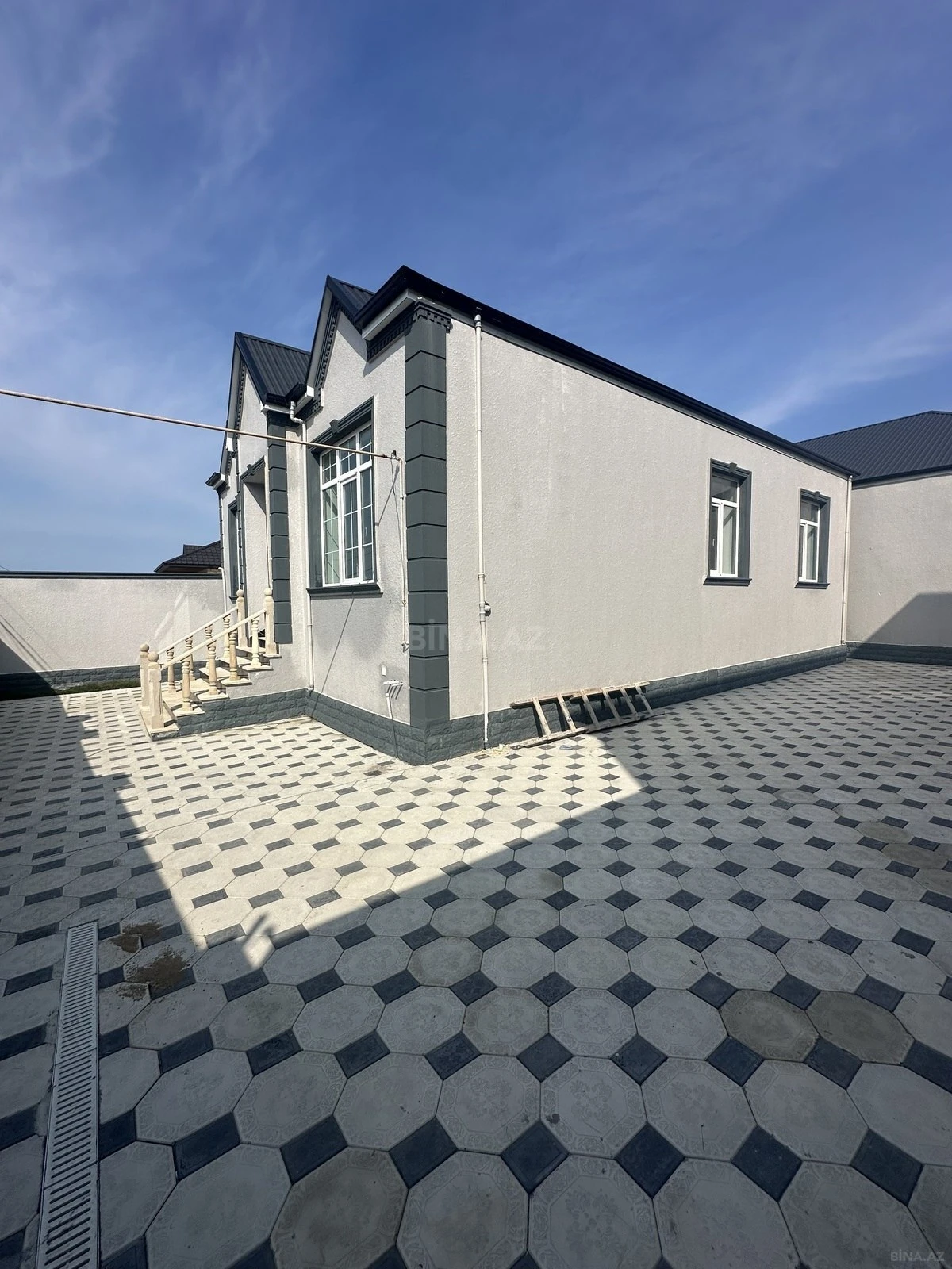 Satılır 4 otaqlı həyət evi 115 m²