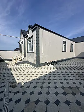 Satılır 4 otaqlı həyət evi 115 m²