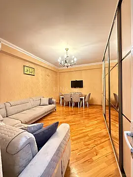 Satılır 2 otaqlı mənzil 54 m²