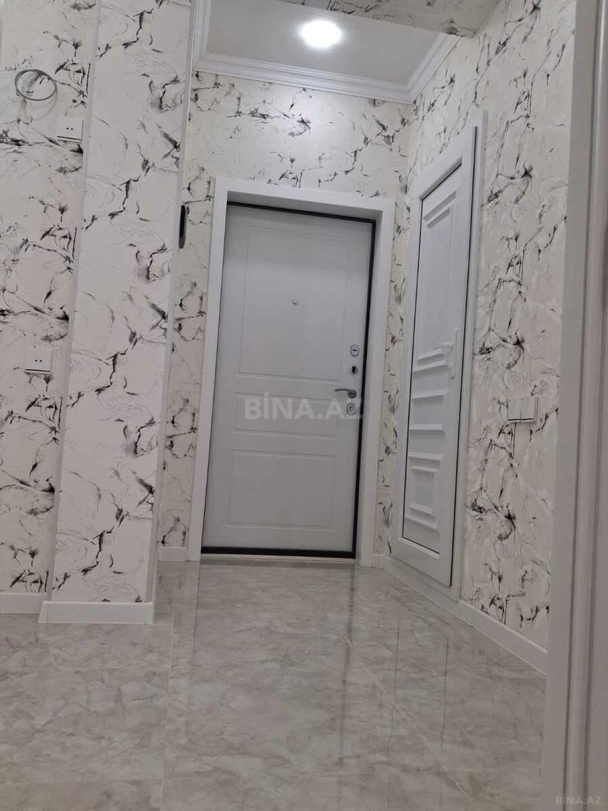 Satılır 3 otaqlı mənzil 75 m²